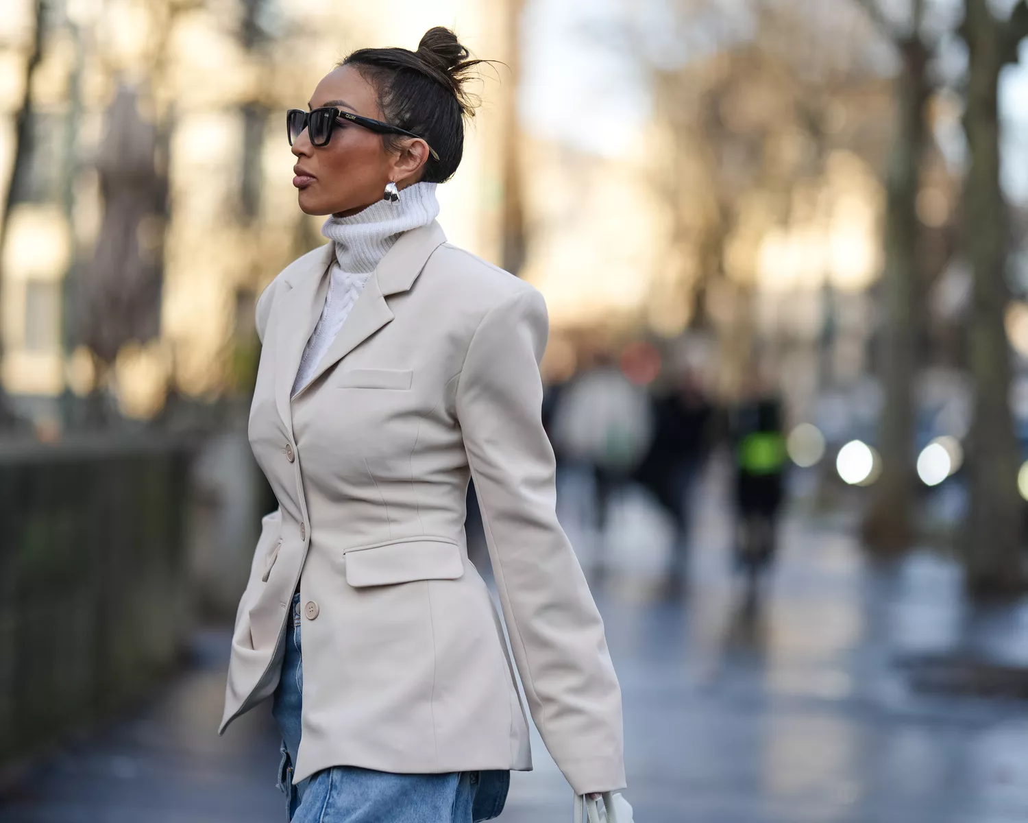 6 Easy Outfits to Wear to Work When It’s Freezing Outside